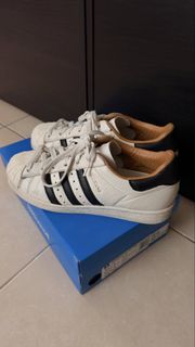 (Category: ) located in . Submitted by preloved_by_gg (Listing ID 1468386696, Image 1). Description: .