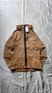 (Category: ) located in . Submitted by miezuku.thrift (Listing ID 1468461378, Image 1). Description: .