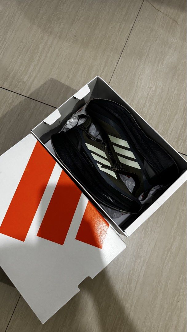 Adidas Ultraboost 5 Womens (Category: Shoe inserts) located in Mandaluyong City. Submitted by jtsoleandapparel (Listing ID 1468386946, Image 2). Description: Selling Adidas Ultraboost 5 Womens Brand new complete with box and extra lace Size US7.5 UK6 10,000 original price from Adidas Store Selling for only 5495 slight nego Mandaluyong location .