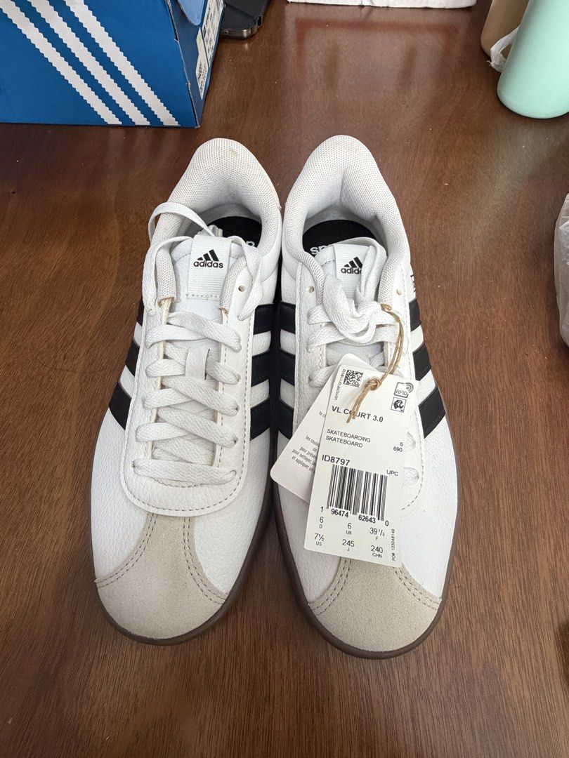 ADIDAS VL COURT 3.0 (Category: Sneakers) located in Mandaluyong City. Submitted by karascloset2024 (Listing ID 1468351608, Image 2). Description: 6.5 US Men 7.5/24.5 cm US Women SF shouldered by the buyer Note: This is totally brand new. No box (since from US) Location: 📍Mandaluyong.