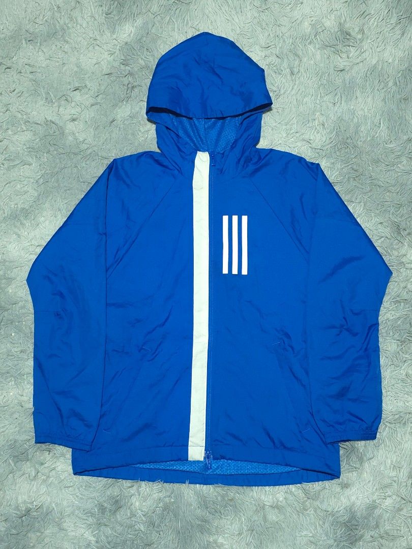Adidas Windbreaker Jacket (Category: Coats, Jackets and Outerwear) located in Abulug. Submitted by humanwhosellthings (Listing ID 1468447340, Image 1). Description: ✅️Size Small ✅️19W x 24L ✅️Excellent Condition ✅️No issue, needs wash only.