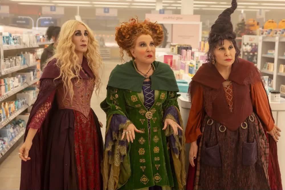 Adult Hocus pocus (Category: Dresses) located in Caloocan City. Submitted by discusonlineshop (Listing ID 1468498703, Image 1). Description: medium to large.