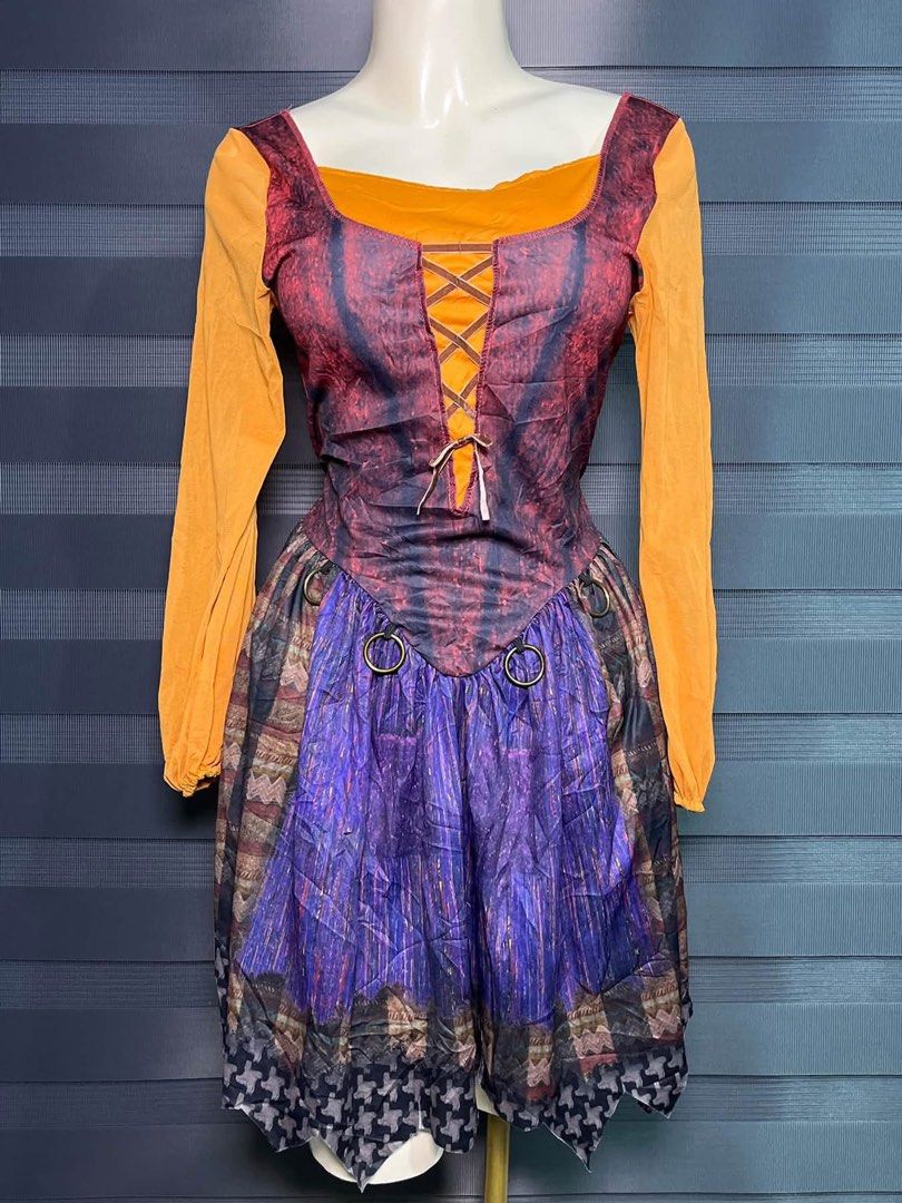 Adult Hocus pocus (Category: Dresses) located in Caloocan City. Submitted by discusonlineshop (Listing ID 1468498703, Image 2). Description: medium to large.