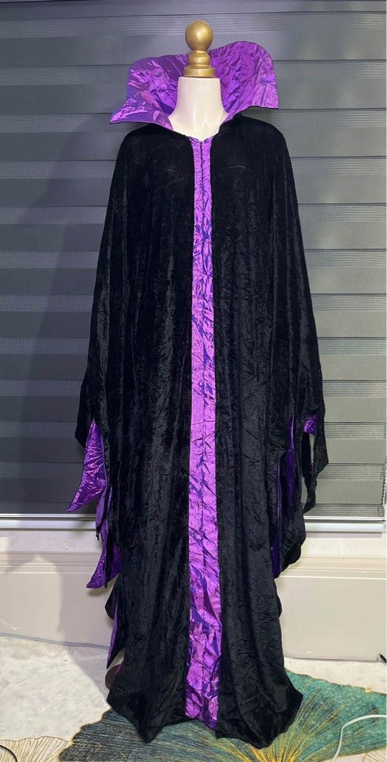 Adult Malifecent Cape (Category: Dresses) located in Caloocan City. Submitted by discusonlineshop (Listing ID 1468499029, Image 3). Description: Disney Authentic xl.