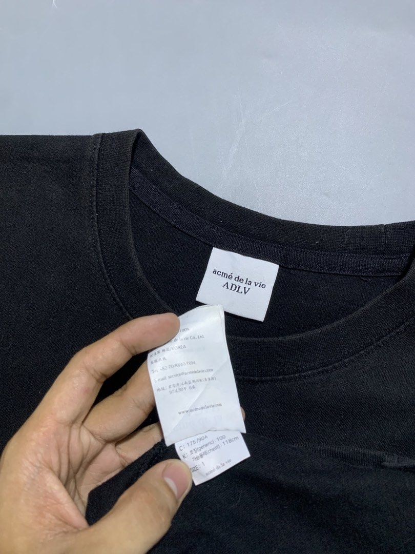 ADVL Hologram Bear Tee (Category: Activewear) located in Mabalacat. Submitted by thrift_trap (Listing ID 1468400567, Image 3). Description: Dimes: W21.5 x L28 (Size: 1 on tag) Condition: Excellent Issue (s): None Color rate: 9.5/10 Complete tags🏷️ Color may vary due lighting‼️.