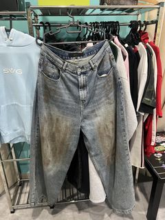 (Category: ) located in . Submitted by izzresellstore (Listing ID 1468389828, Image 1). Description: .