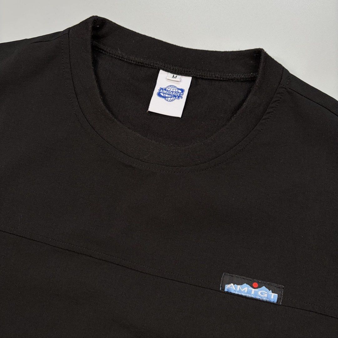 Aimatarget (Category: Activewear) located in Cavite. Submitted by onebeancent (Listing ID 1468480521, Image 3). Description: Size: Large to semi XL (Boxy Fit) Dimension: 22" Width | 26" Length Color: Black Color Rate: 10/10 Issue: None Condition: Like new‼️ Price: 550php Additional Shipping Fee (J&T Small Pouch) 75php Luzon 100php visayas 120php mindanao.