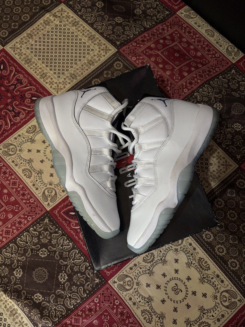 Air Jordan 11 Legend Blue (Category: Sneakers) located in Quezon City. Submitted by the.grene.attic (Listing ID 1468295417, Image 1). Description: - Air Jordan 11 Legend Blue - Colorway: White / Legend Blue - Size: US 8 / UK 7 / EUR 41 / CM 26 - Includes original black box - 100% authentic -lightly used -nego RFS: di nagagamit.