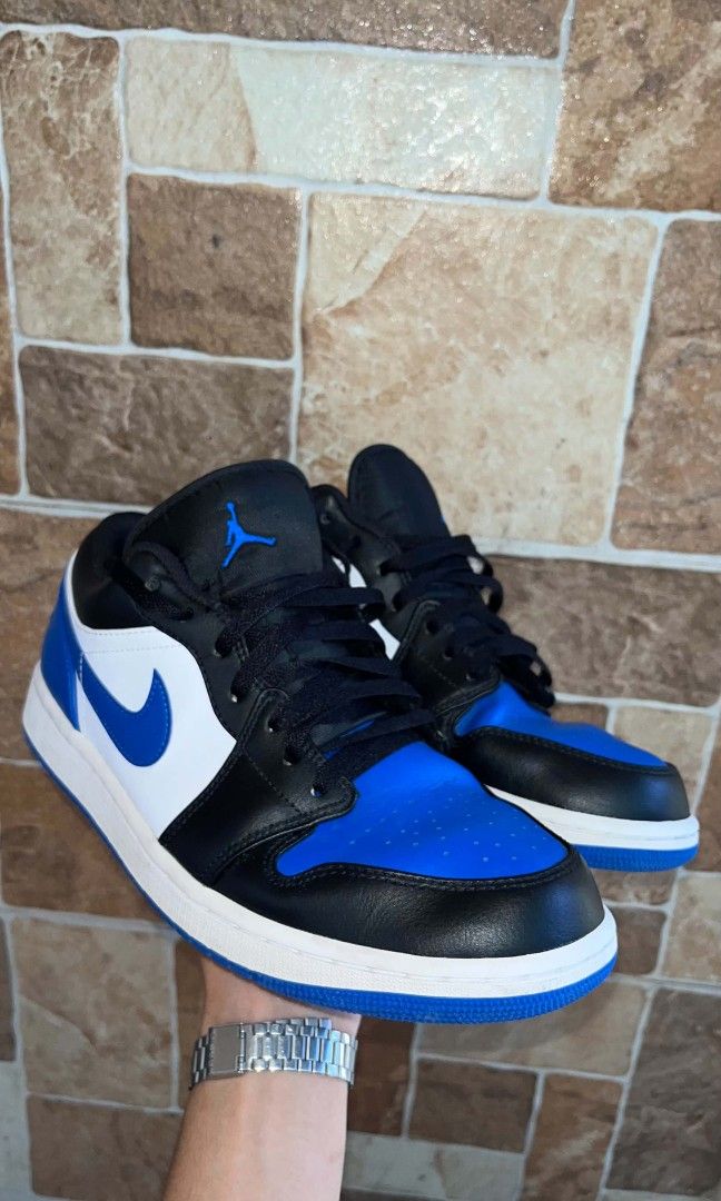 Air Jordan 1 low Royal Toe 2.0 (Category: Casual Shoes) located in Taguig. Submitted by _sierrasix (Listing ID 1468314742, Image 3). Description: Original Air Jordan 1 Low. Barely used (around 5 times), still in great condition. Size US 10. Price: ₱6,500 — slightly negotiable. RFS: Doesn't suit my style anymore. Issue: Box is not available anymore.