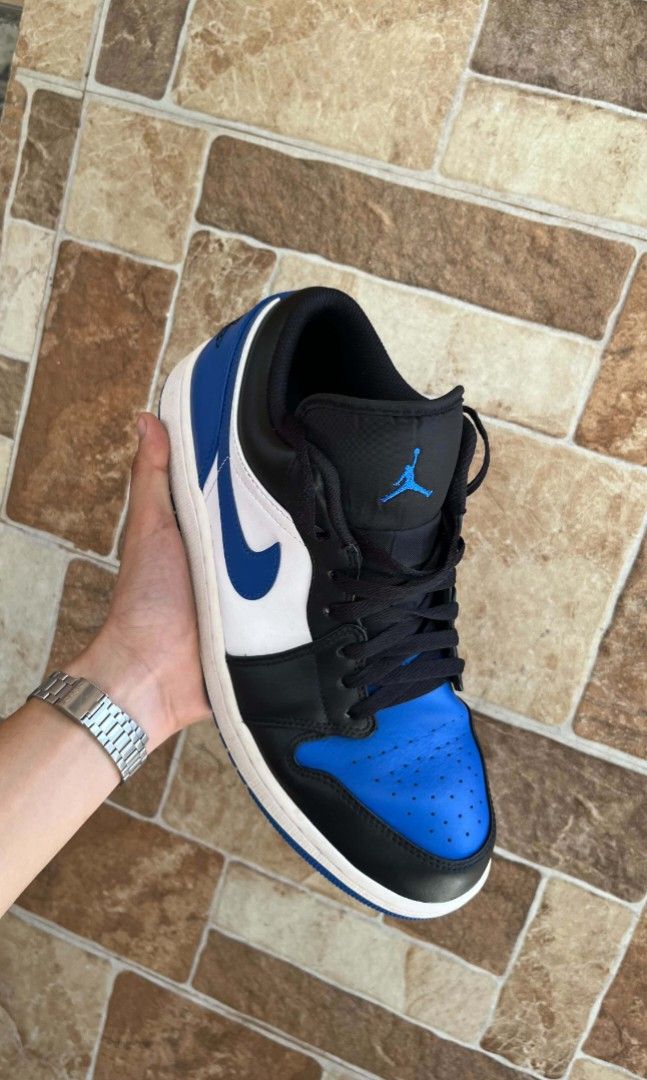 Air Jordan 1 low Royal Toe 2.0 (Category: Casual Shoes) located in Taguig. Submitted by _sierrasix (Listing ID 1468314742, Image 1). Description: Original Air Jordan 1 Low. Barely used (around 5 times), still in great condition. Size US 10. Price: ₱6,500 — slightly negotiable. RFS: Doesn't suit my style anymore. Issue: Box is not available anymore.