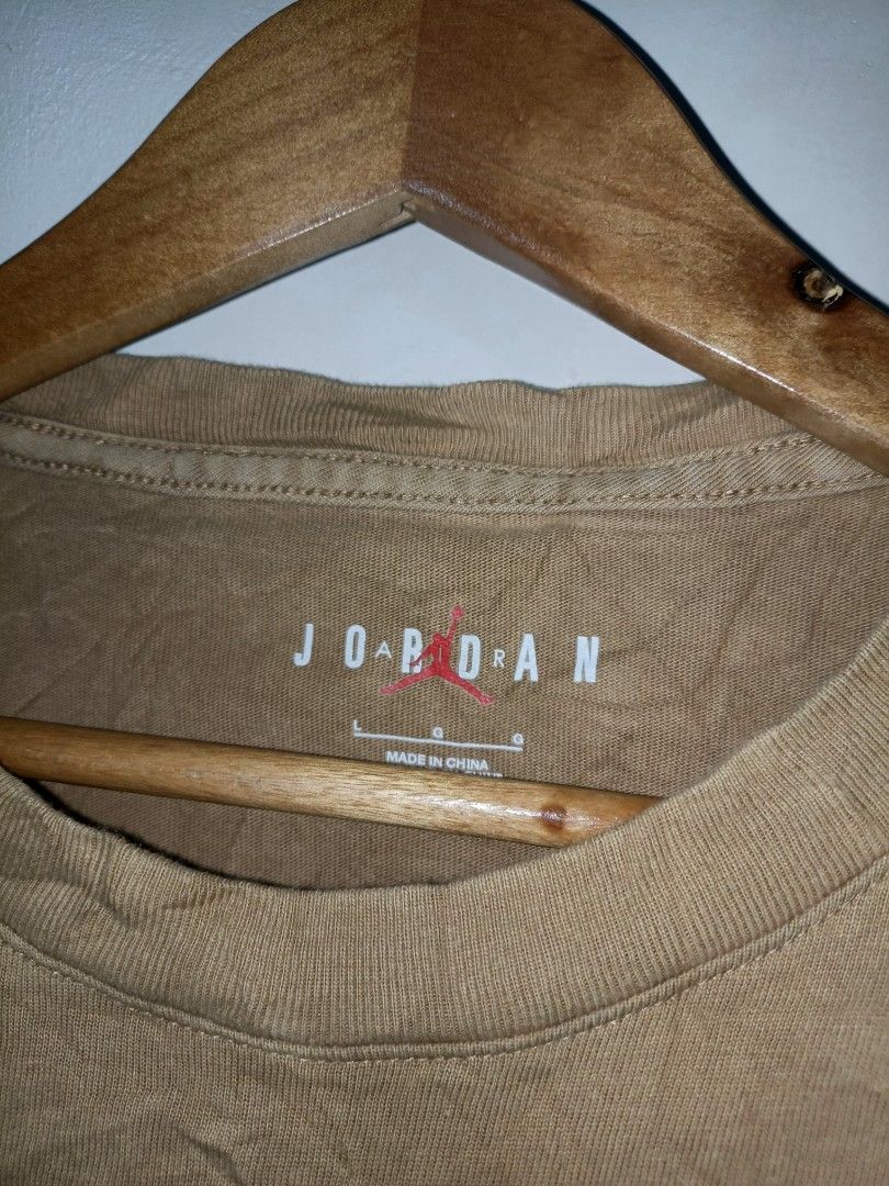 AIR JORDAN FLIGHT (Category: Tshirts & Polo Shirts ) located in Ligao. Submitted by kennethrift_finds (Listing ID 1468457921, Image 2). Description: LARGE-XLARGE 24×29 10/10 COLOR RATE NO ISSUE AS NEW CONDITION.