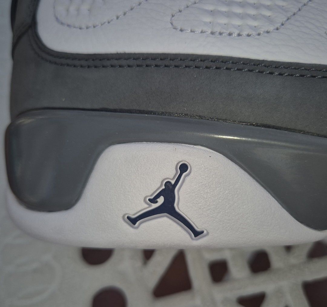 Air Jordan 9 Retro "Space Jam" 27cm (Category: Sneakers) located in Caloocan City. Submitted by xielim10474 (Listing ID 1468333538, Image 3). Description: Nike Air Jordan 9 Retro Brand new, Size 27cm Readable QR Code Made in Vietnam RFS: Decluttering (deformed original box) size: 36cm×26cm×14cm Buyer shoulders SF.