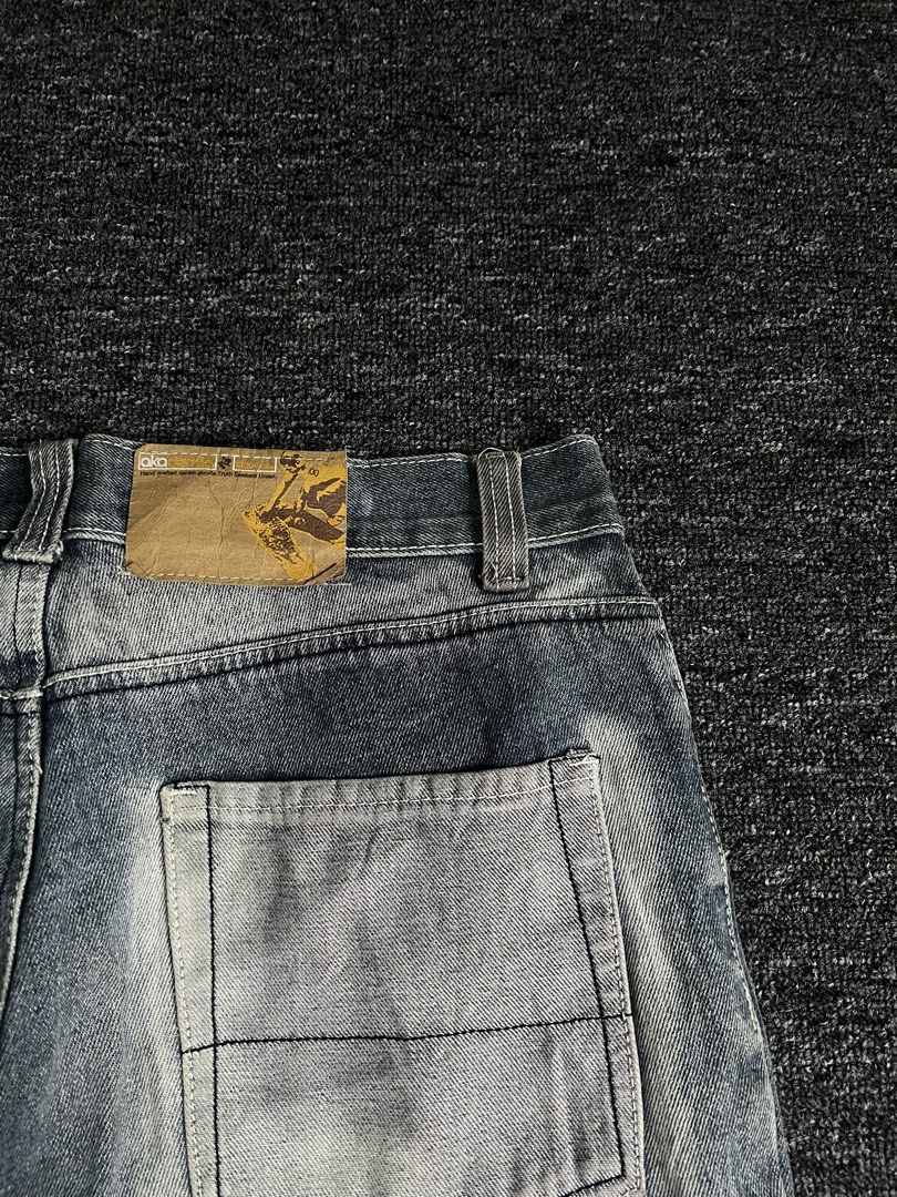 Akademiks Patch Work Pants (Category: Jeans) located in Manila. Submitted by thrifty.4pp4rels (Listing ID 1468431682, Image 2). Description: Shipping fee shouldered by the buyer Issues: None Measurements: W 34 L 41.5 Thigh 12.5 Hem 9.