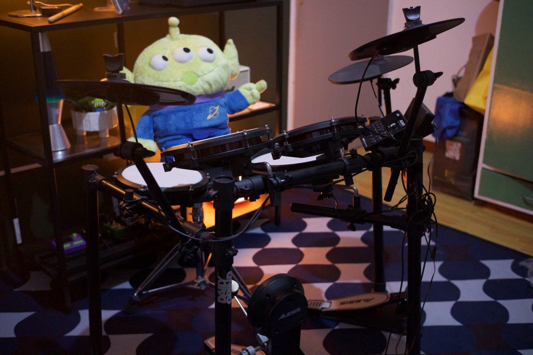 Alesis Nitro Mesh 8 piece Kit - E-drums (Category: Musical Instruments) located in Muntinlupa City. Submitted by patfreak (Listing ID 1468409068, Image 2). Description: Alesis Nitro Mesh 8 piece kit Slighly Used Free Drum throne and Drum Sticks RFS: Funds for new Camera.