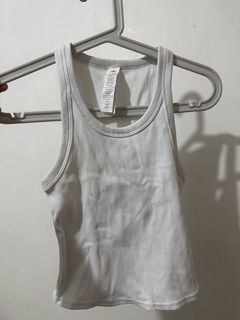 (Category: ) located in . Submitted by jean_closet (Listing ID 1468405327, Image 1). Description: .
