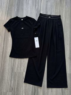 （分類：）位於 。 由 bellavvva 提交（商品編號 1468329534，圖片 1）。簡介： 。