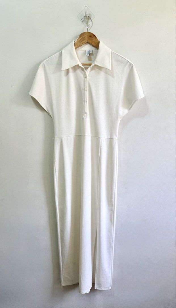 And other stories (Category: Dresses) located in Tarlac. Submitted by giannisdeclutters4106 (Listing ID 1468479308, Image 1). Description: & other stories Like new | Xs-small With slit Retails at ₱6,990 1,380 only.