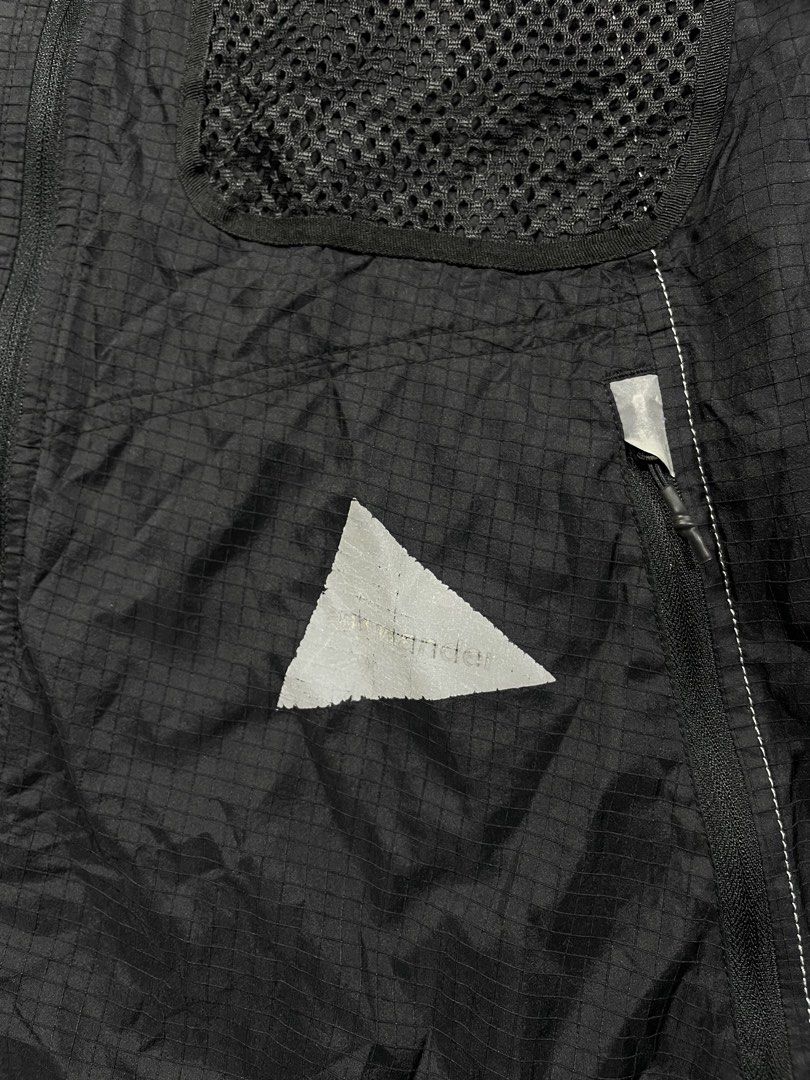 And Wander WindStopper Jacket (Category: Activewear) located in Taguig. Submitted by _curatedfits (Listing ID 1468461123, Image 3). Description: And Wander windstoppper jacket Size: 4 Width 25” Length 29” Sign of used/ Logo print cracks and fade - 1,350 firm Dm! .