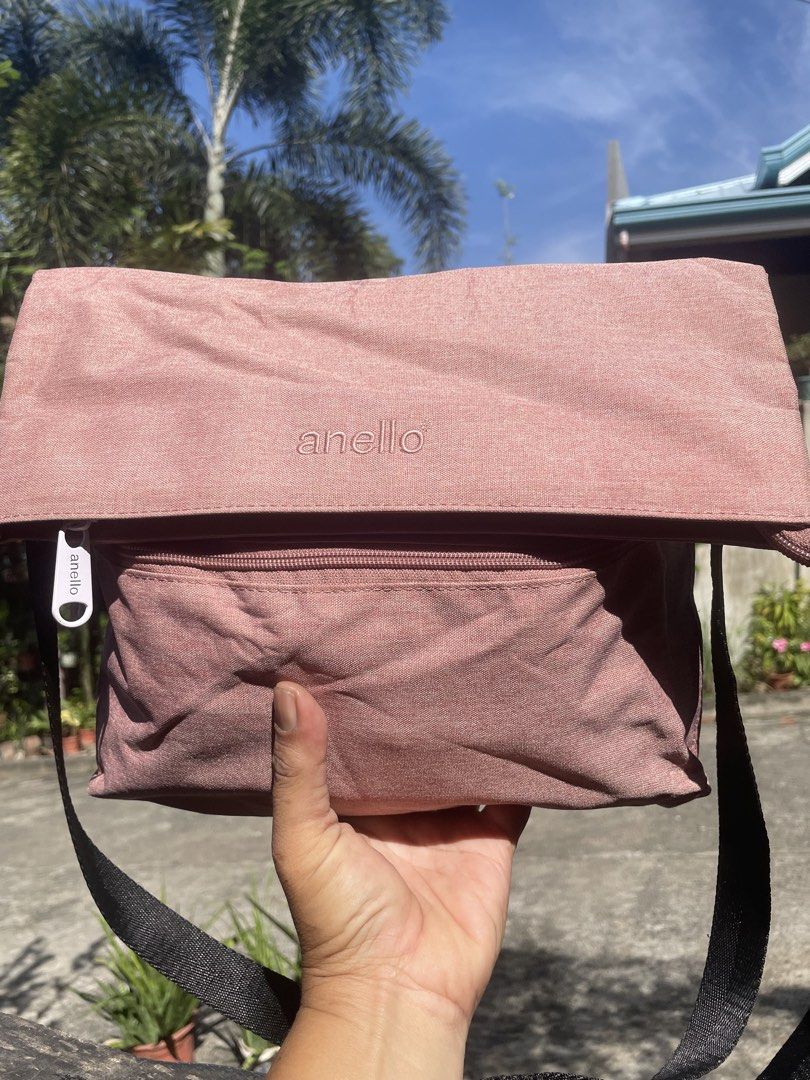 Anello (Category: Cross-body Bags) located in Cagayan de Oro. Submitted by kawaii_67trifted (Listing ID 1468361038, Image 3). Description: .