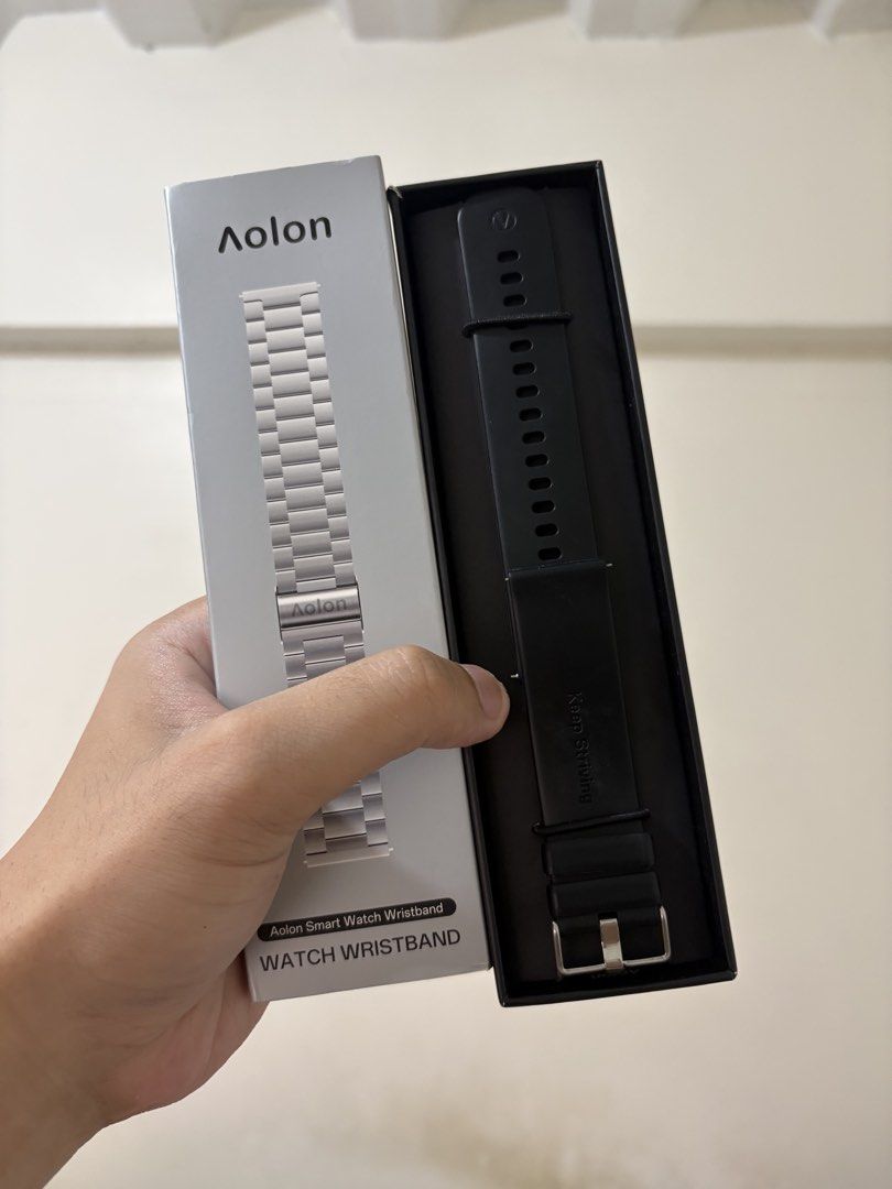 Aolon WATCH Curve 3 (Category: Wearables & Smart Watches) located in Manila. Submitted by bry0824 (Listing ID 1468333409, Image 3). Description: For sale: Aolon WATCH Curve 3 Good as new! Price: 700 4x used. Bundle na! Inclusion: Aolon Curve3 Watch (1.93”IPS Curved Screen) Aolon Stain Steel Strap with box, Original Box + Charge. RFS: Hindi nagagamit. Naka stock lang 📍Location: QC Meet up: WalterMart Junction QC | Project 8 QC | SM North Annex | 