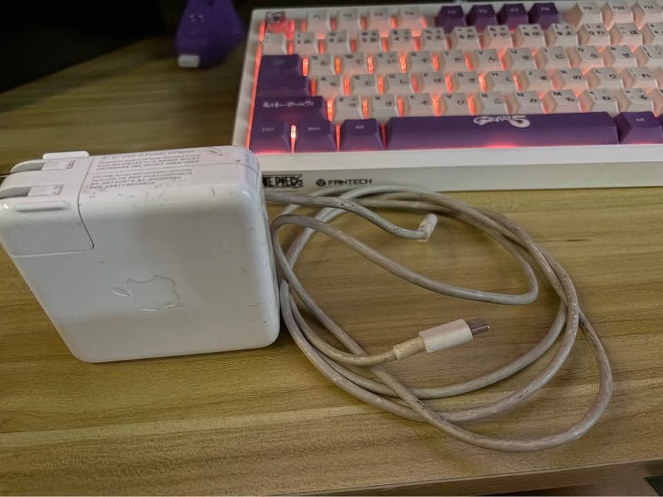 Apple 87W USB-C Power Adapter(original) (Category: Chargers & Cables) located in Cavite. Submitted by ._william (Listing ID 1468388919, Image 2). Description: for sale only Apple 87W USB-C Power Adapter Charger only Original not OEM slight nego lalamove or pickup only can do meetup nearby area bulihan silang cavite location f.