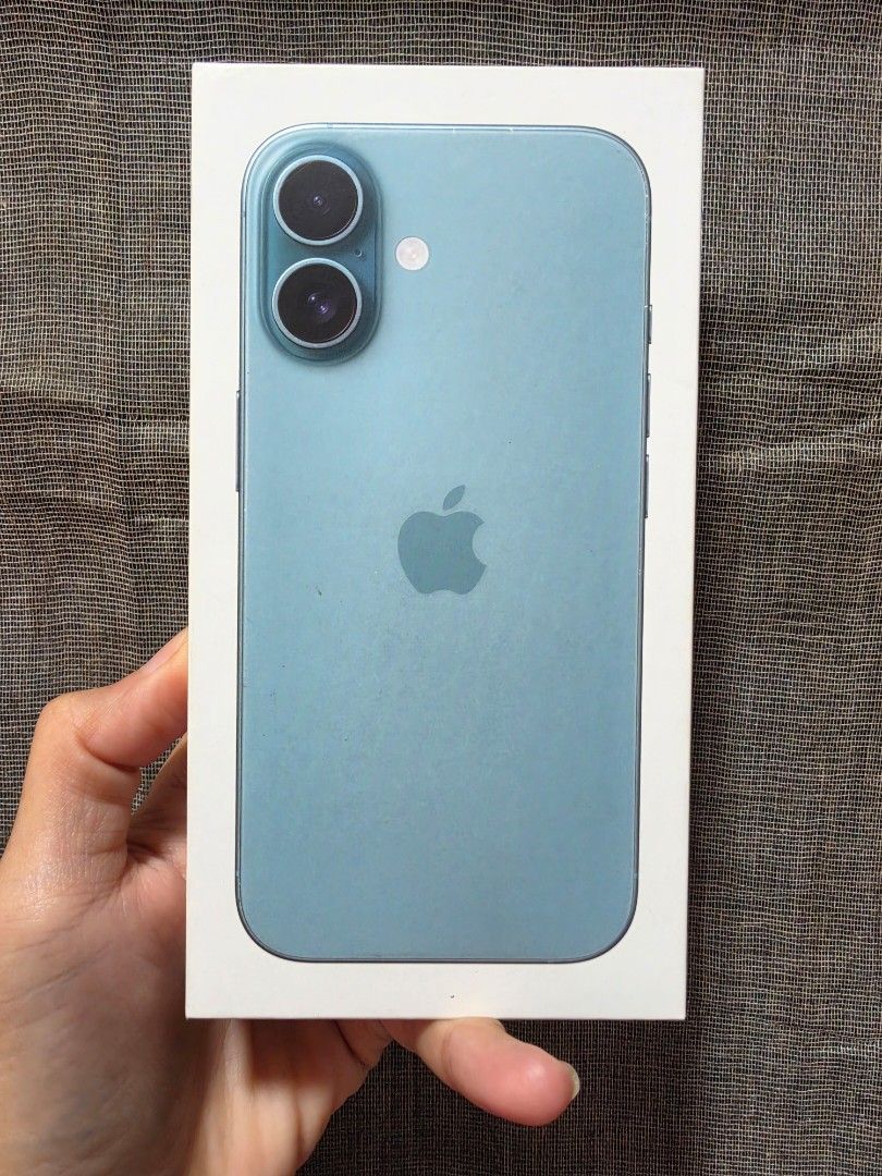 Apple iPhone 16 128GB Teal box iphone 16 box iphone boxes iphone empty box (Category: iPhone 16 Series) located in Valenzuela. Submitted by heatnotburn (Listing ID 1468291205, Image 1). Description: - Brand: Apple iPhone 16 EMPTY BOX - Color: Teal - Storage: 128GB - Model: MYED3ZP/A 📍Mapulang lupa valenzuela near QC.