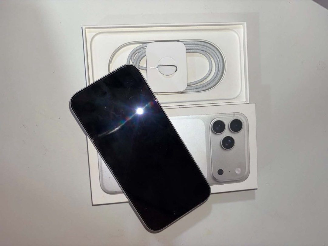 Apple iPhone 17 Pro Max 512GB Silver (Category: iPhone 17 Series) located in Manila. Submitted by joserodolf11461 (Listing ID 1468305978, Image 2). Description: RUSH SALE ‼️ RFS: UPGRADE TO iPhone18 Pro Max STILL NEGOTIABLE FREE CASES GIRL USED LAST YEAR LANG BINILI SA POWER MAC 512GB 90% BATTERY HEALTH NO DENTS PASAY MEET UP - Model: Apple iPhone 17 Pro Max - Storage: 512GB - Color: Silver - Condition: Brand new, unopened, pristine retail condit