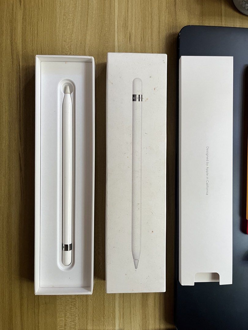 apple pencil 1st gen (Category: Other Accessories) located in Quezon City. Submitted by leilalala (Listing ID 1468323646, Image 2). Description: complete inclusions with box free case rfs: no longer using .