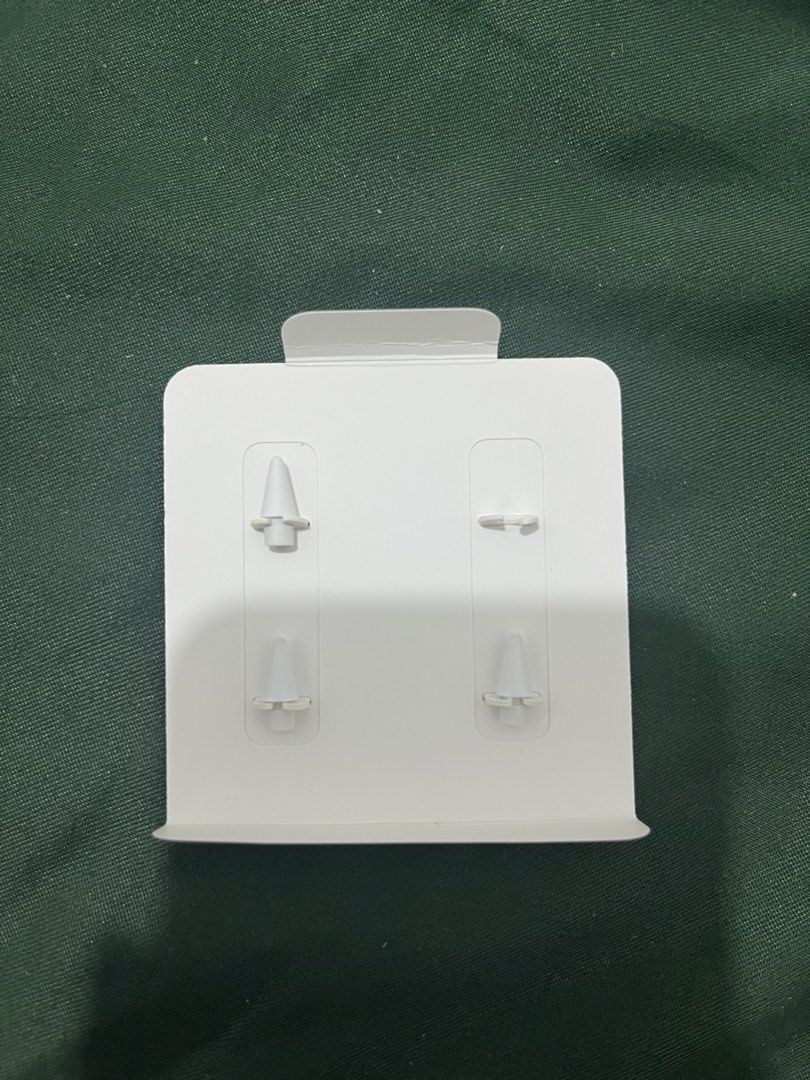 Apple Pencil Tip (Category: Other Mobile & Gadget Accessories) located in Manila. Submitted by ionewoif (Listing ID 1468364096, Image 1). Description: I only needed one tip and got the other as an extra, so I’m selling both for ₱250 each or ₱500 for the pair..