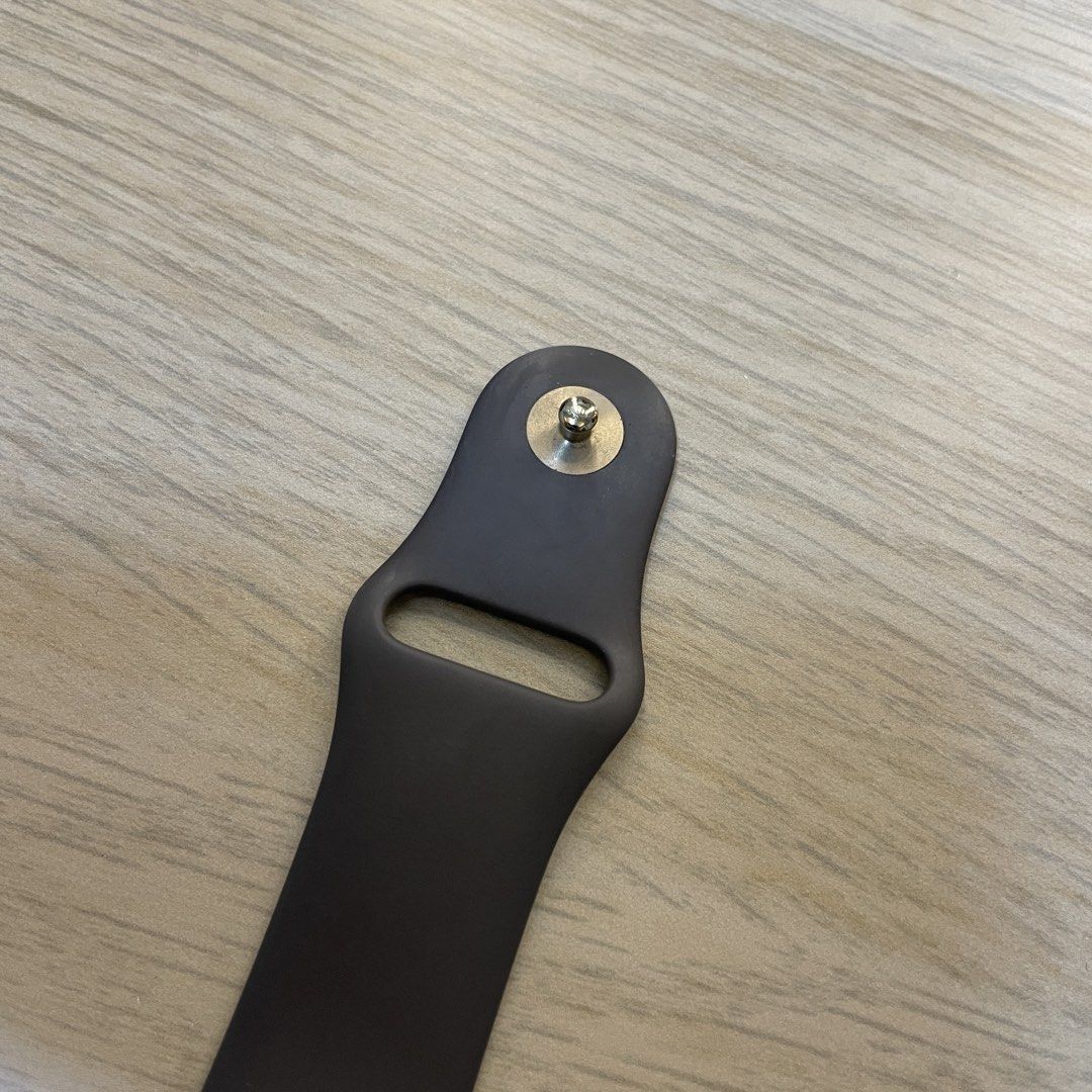 Apple Watch Series 1 (Category: Wearables & Smart Watches) located in Angeles City. Submitted by prelove.ri (Listing ID 1468412159, Image 2). Description: Condition: 7/10 Inclusion: watch only Still negotiable for sure buyers.