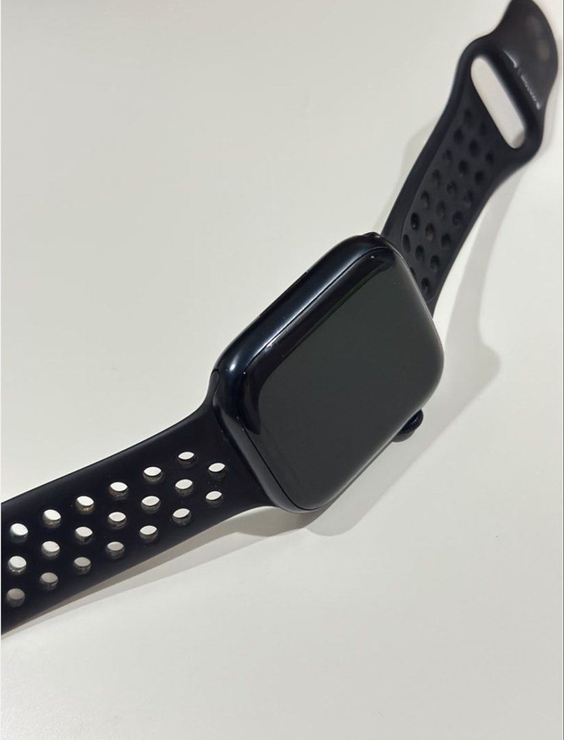 Apple Watch Series 7 GPS 45mm Original (Category: Wearables & Smart Watches) located in Angeles City. Submitted by sunflower1789 (Listing ID 1468385254, Image 3). Description: - in very good condition - pass sa low offer - replaced strap (orginal apple nike sport band worth 3k) - hairline scratch on screen (unnoticeable) - Battery Health: 90% / No issue with parts - Includes original charging cable, w/o box - j&t / lalamove / sm north, sm marilao
