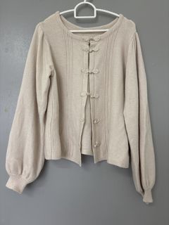 (Category: ) located in . Submitted by happyreloved (Listing ID 1468364225, Image 1). Description: .