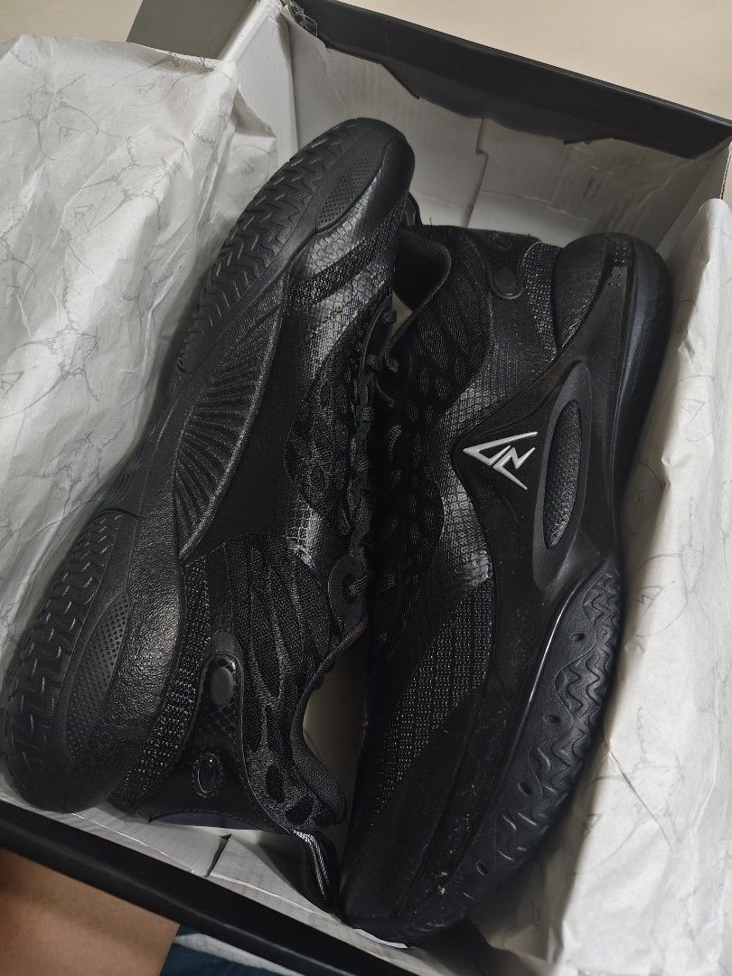 Ar 2 snake eyes size 13 (Category: Sneakers) located in Manila. Submitted by _juliankishmindanao.03 (Listing ID 1468379602, Image 1). Description: Ar 2 snake eyes size 13 brandnew 4k free shipping j&t lalamove kung malapit lang 📍san pedro laguna.