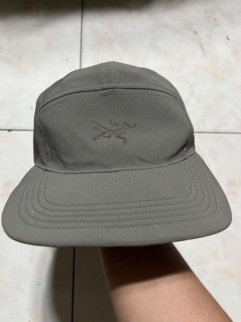 Arc'teryx Calidum 5 Panel (Category: Caps & Hats) located in Cagayan de Oro. Submitted by jonzda1 (Listing ID 1468324804, Image 1). Description: Arc’teryx Calidum 5 Panel Dims: One Size Condition: Excellent Issue:None.