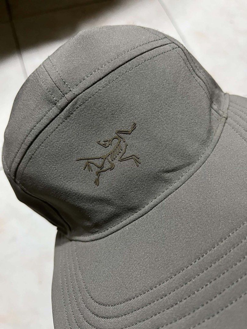 Arc'teryx Calidum 5 Panel (Category: Caps & Hats) located in Cagayan de Oro. Submitted by jonzda1 (Listing ID 1468324804, Image 2). Description: Arc’teryx Calidum 5 Panel Dims: One Size Condition: Excellent Issue:None.