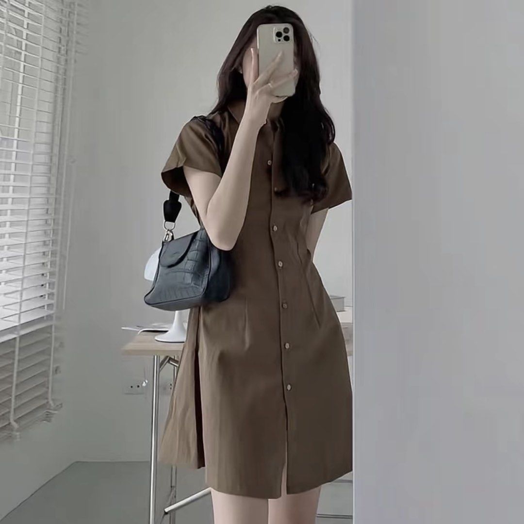 Army Green Buttondown Dress (Category: Dresses) located in Manila. Submitted by jade_preloved19 (Listing ID 1467669818, Image 1). Description: Army Green Buttondown Dress.