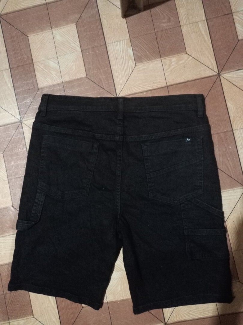 Art Class Black Denim Shorts Size Small-Medium (Category: Shorts) located in Manila. Submitted by vastdolphin.8d68cc (Listing ID 1468324973, Image 2). Description: - Brand: Art Class - Style: Relaxed tapered black denim shorts with utility side pockets - Size: XXL (16/18) - Condition: Brand new with tags (BNWT) - Features: Button closure and zip fly.