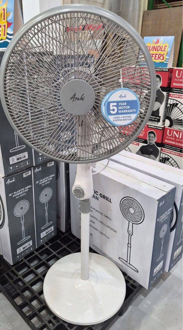 Asahi 16" Plastic Grill Power Fan PG-6083 (Category: Fans) located in Manila. Submitted by kisshadg23 (Listing ID 1468286998, Image 3). Description: Asahi power fan, model PG-6083. 16-inch size with plastic grill design. 5-leaf blade setup inside. 3-speed rotary switch located on the stand. Thermal fuse included for safety. Still inside the original cardboard box..