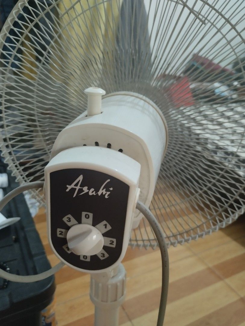 Asahi STAND FAN (Category: Fans) located in Manila. Submitted by newtiger_cf1e40 (Listing ID 1468329586, Image 3). Description: .