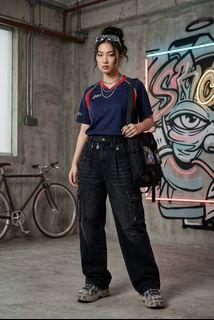 (Category: ) located in . Submitted by aithriftcloset (Listing ID 1468287530, Image 1). Description: .