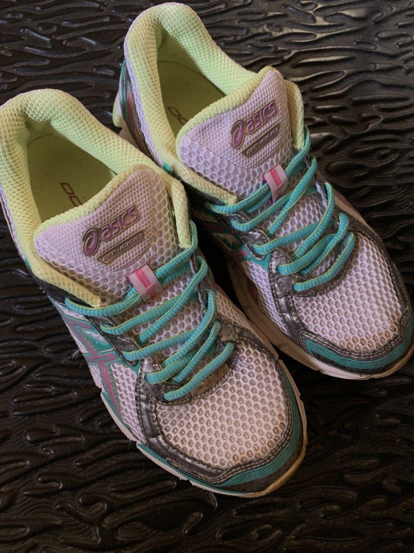 asics gt - 1000 (Category: Sneakers) located in Manila. Submitted by _blessmeo (Listing ID 1468374344, Image 3). Description: acis GT-1000 us 7 / 38 eu / 24 cm womens foot cracking sa part na parang plastic, diko alam tawag (minor) looks good to wear! dm for more inquiries!.