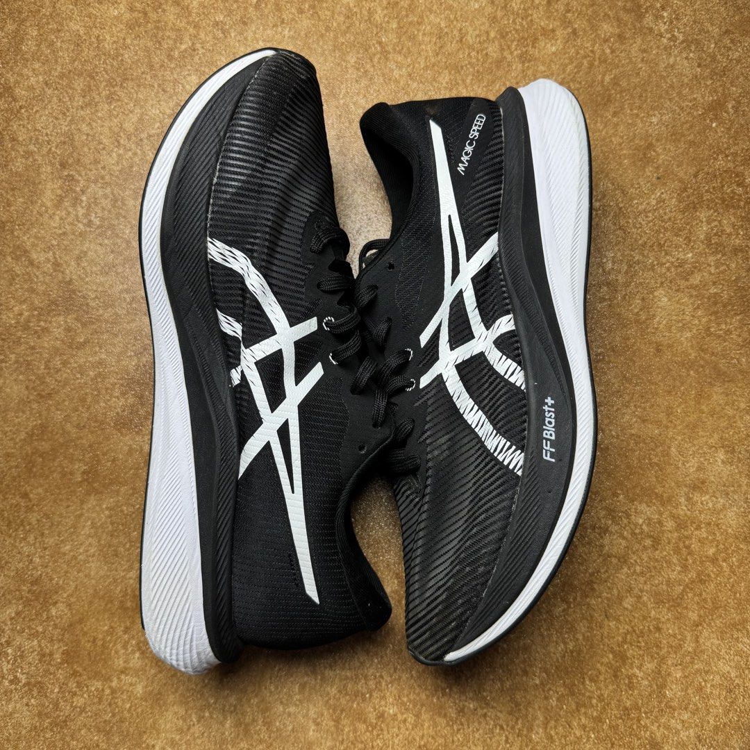 ASICS MAJIC SPEED (Category: Sneakers) located in Panabo. Submitted by shoerarefinds (Listing ID 1468286808, Image 3). Description: AŚÌĆŚ MÄJÌÇ ŚPÊÊD SIZE: CM 28.5 / EURO 45 / US 11 Excellent Condition LOCATION: PANABO CITY, DAVAO DEL NORTE, 8105 2300 FREESHIPPING.