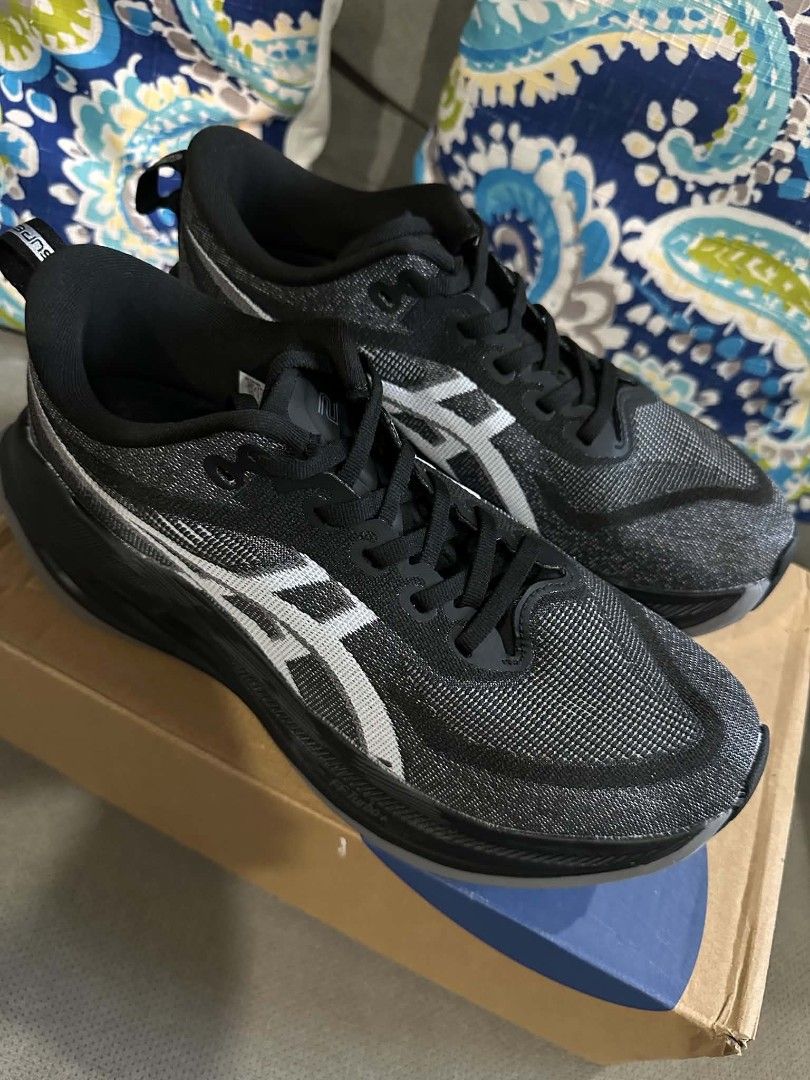 Asics superblast 2running shoes (Category: Sneakers) located in Manila. Submitted by noblecrystal2026 (Listing ID 1468361971, Image 3). Description: Used as good as new Asics Superblast2 8.5 mens loc Angono,Rizal price negotiable.