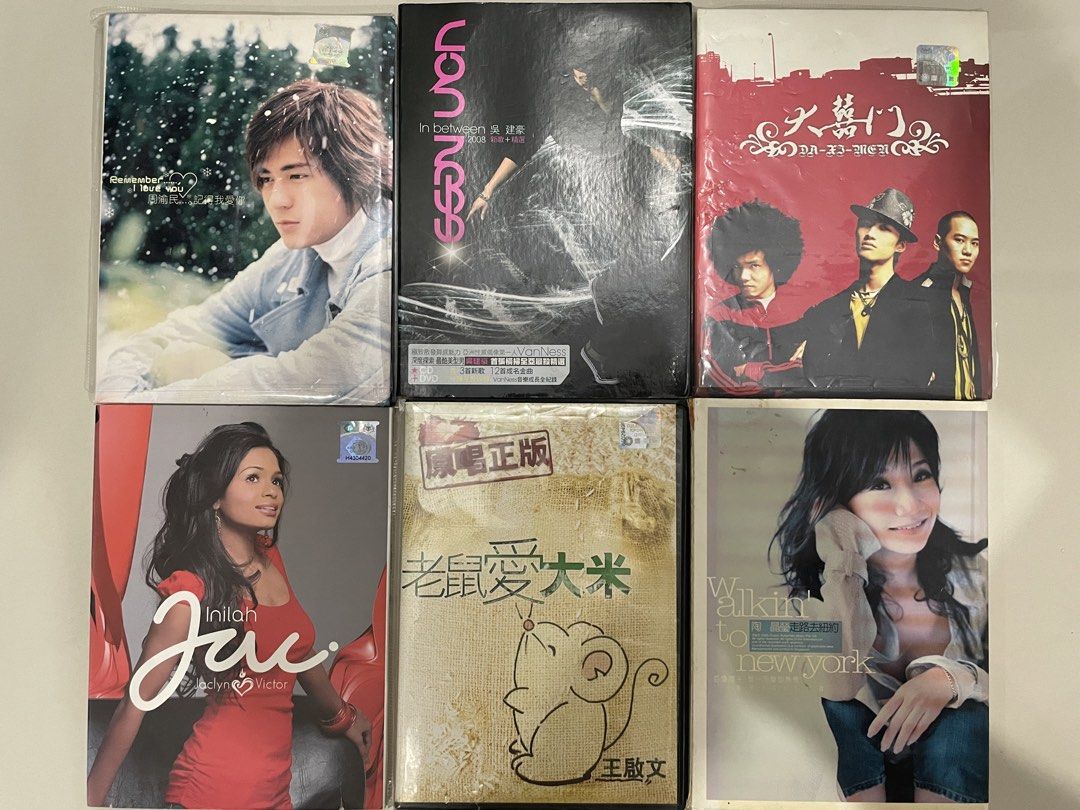 Assorted Cd (Category: CDs & DVDs) located in Alor Gajah. Submitted by thongcheekeong (Listing ID 1468385426, Image 2). Description: Selling rm20 per album .