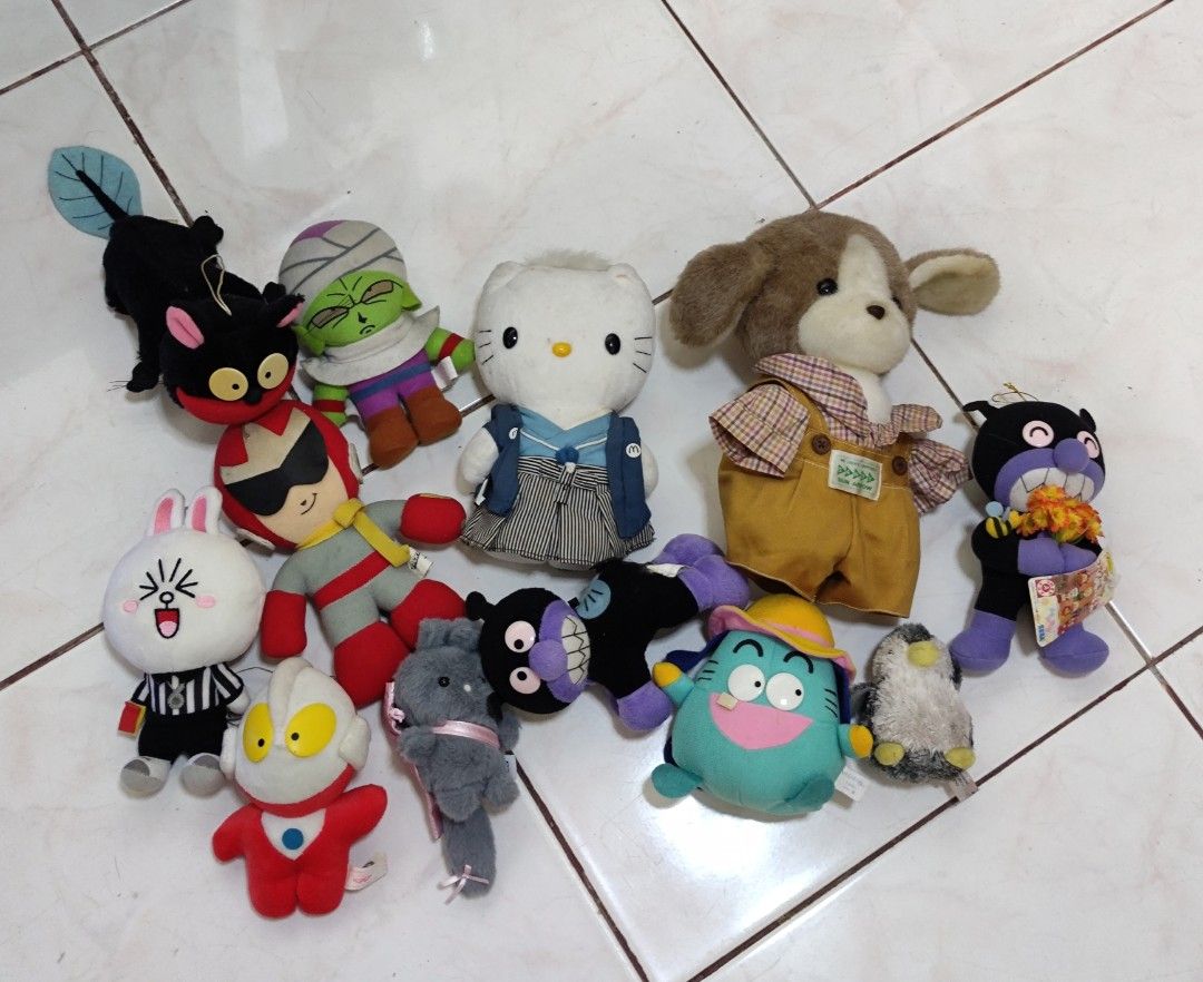 ASSORTED PLUSHIES (Category: Plushies & Soft Toys) located in Cavite. Submitted by dextermanalo28 (Listing ID 1468360236, Image 1). Description: AS IS Japan made yung iba need wash assorted plushies.