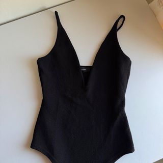 (Category: ) located in . Submitted by ceyllective (Listing ID 1468386183, Image 1). Description: .