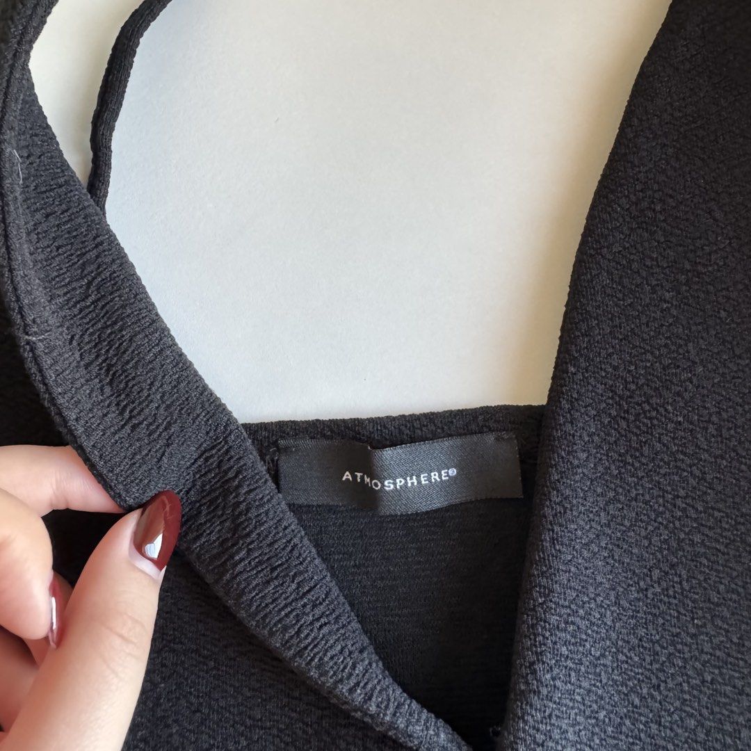 Atmosphere Black Deep V Bodysuit (Category: Bikinis & Swimsuits) located in Santa Rosa. Submitted by ceyllective (Listing ID 1468386183, Image 2). Description: .