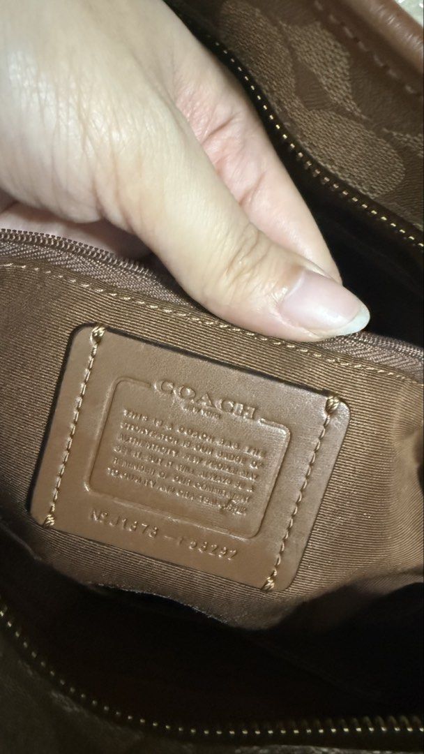 Authentic Coach Monogram tote bag (Category: Tote Bags) located in Manila. Submitted by prelovedrepubliq (Listing ID 1468472444, Image 3). Description: .