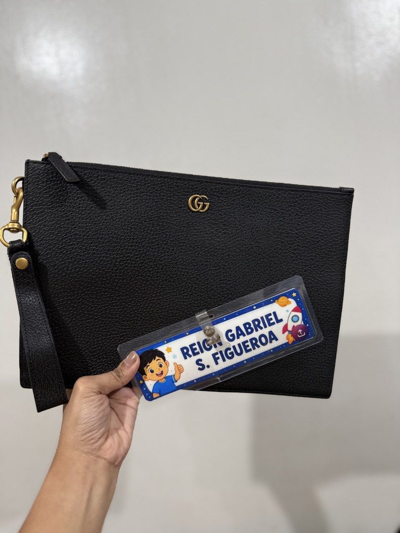 Authentic Gucci Marmont Clutch (Category: Belt bags, Clutches and Pouches) located in Manila. Submitted by reg08 (Listing ID 1468285686, Image 1). Description: .