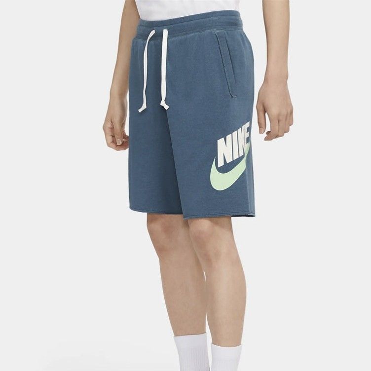 AUTHENTIC NIKE ALUMNI SHORT (Category: Activewear) located in Cebu City. Submitted by kramarklegitseller_2022 (Listing ID 1468318120, Image 3). Description: NIKE ALUMNI SHORT MEDIUM TO LARGE SIZE "30-"34 LENGTH "18 (ABOVE THE KNEE) AS NEW CONDITION 10/10 COLORATE NO ISSUE NEED WASH 950 + SF CEBU LOCATION 📍 CAN SHIP NATIONWIDE 🚢🛫.